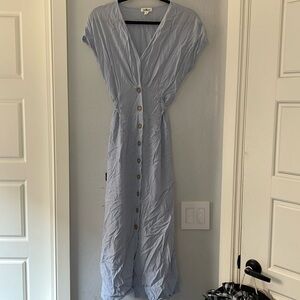 Light blue button up dress with tie back waist - sz M